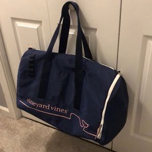 Vineyard vines duffel NO LONG STRAP